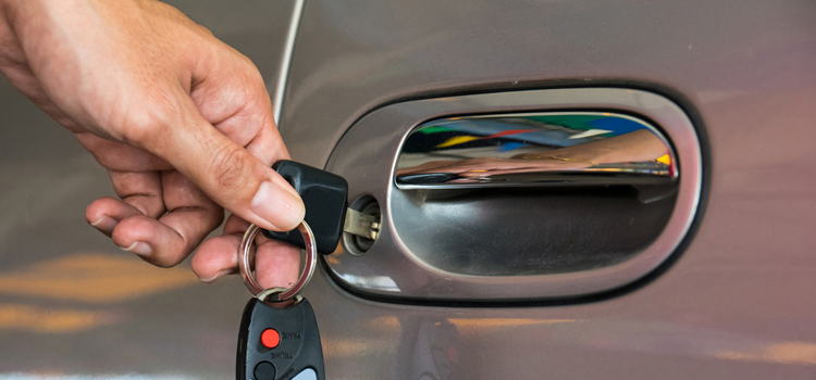 Car door lock repair in Tehachapi